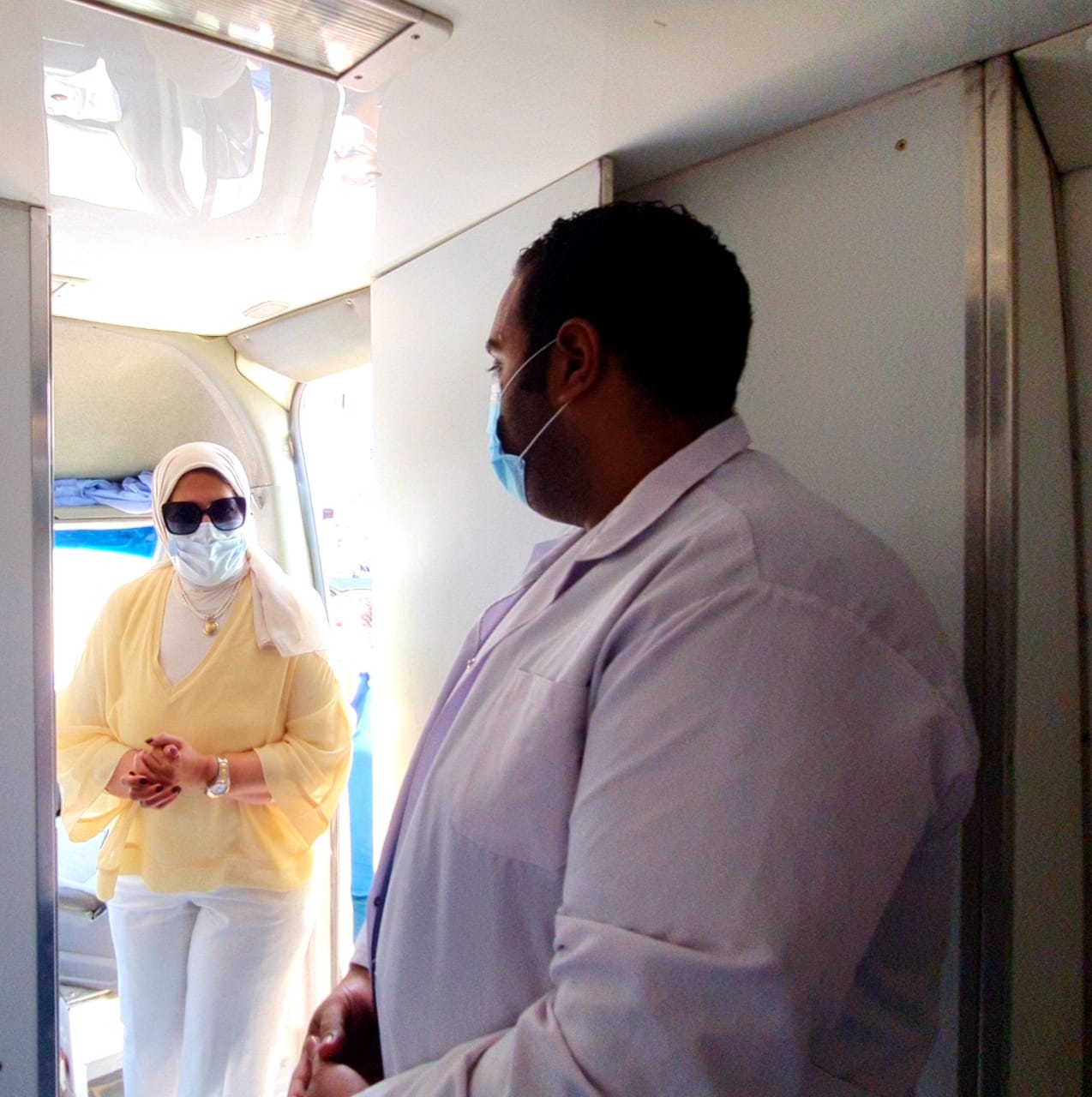 وزيرة الصحة٢