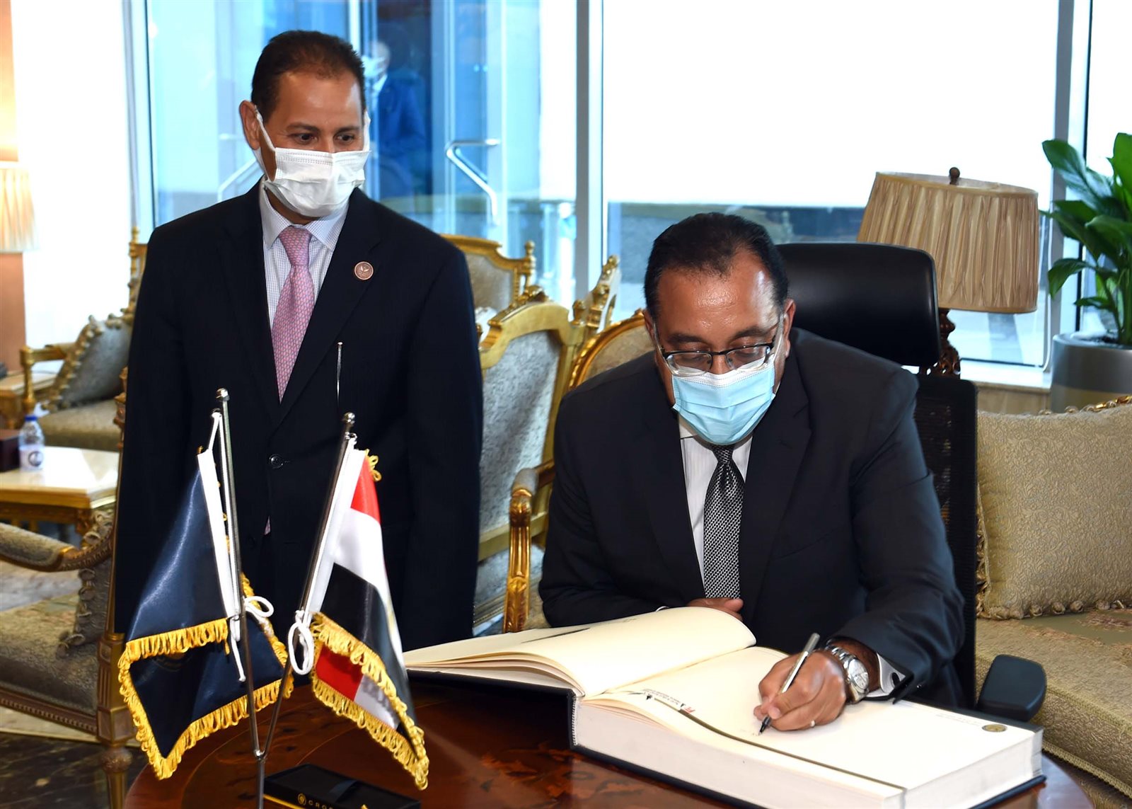 رئيس الوزراء يفتتح مجمع المعرفة للثقافة المالية (1)