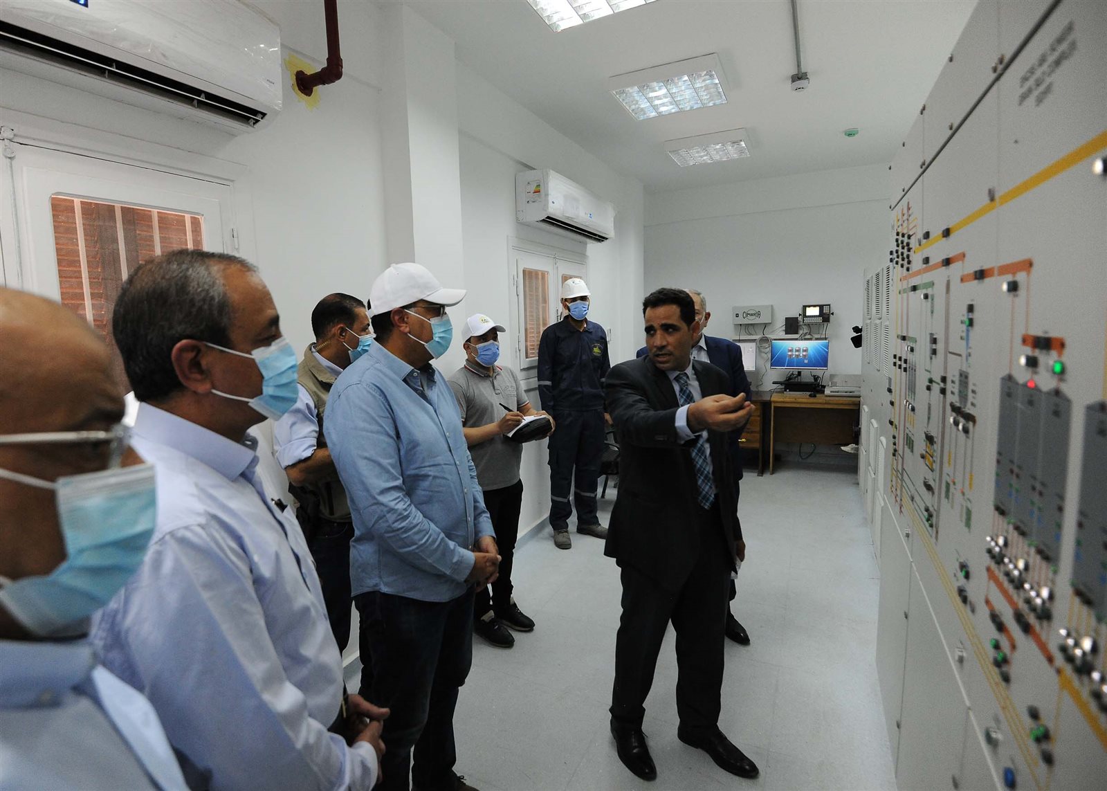 رئيس الوزراء صوامع أبو صوير تستهدف تقليل الفاقد في محصول القمح (16)