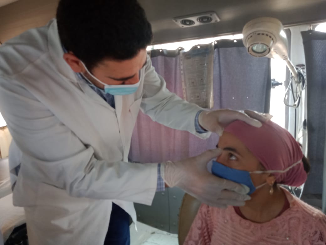 قافلة طبية علاجية بقرية الروضة