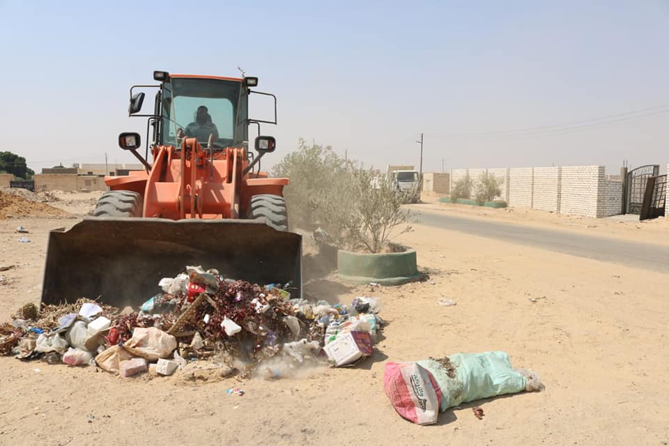 رفع مخلفات بالواحات البحرية