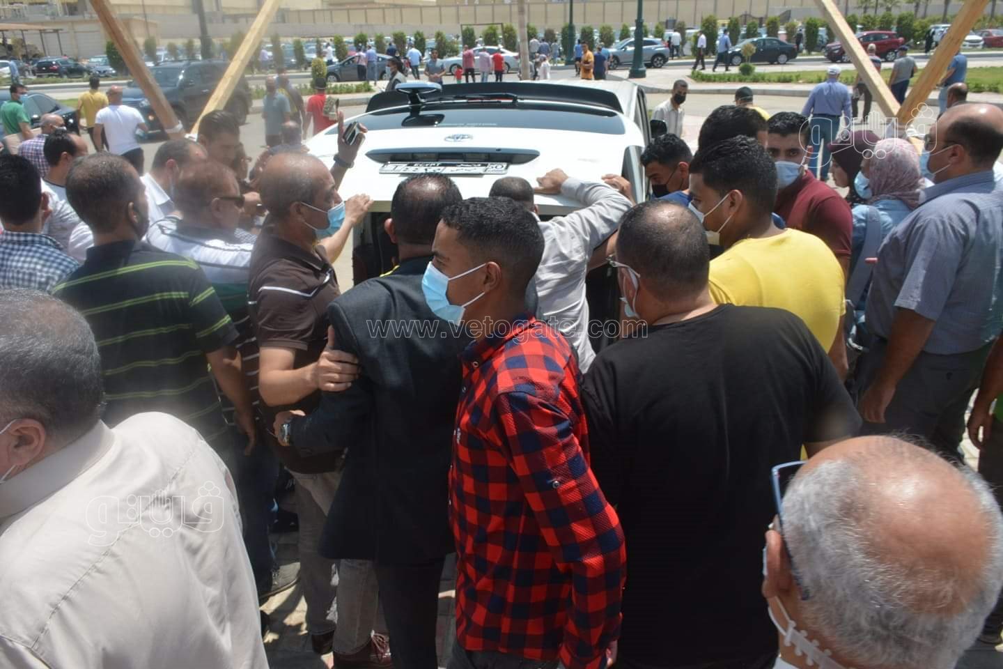 received_138426618435698