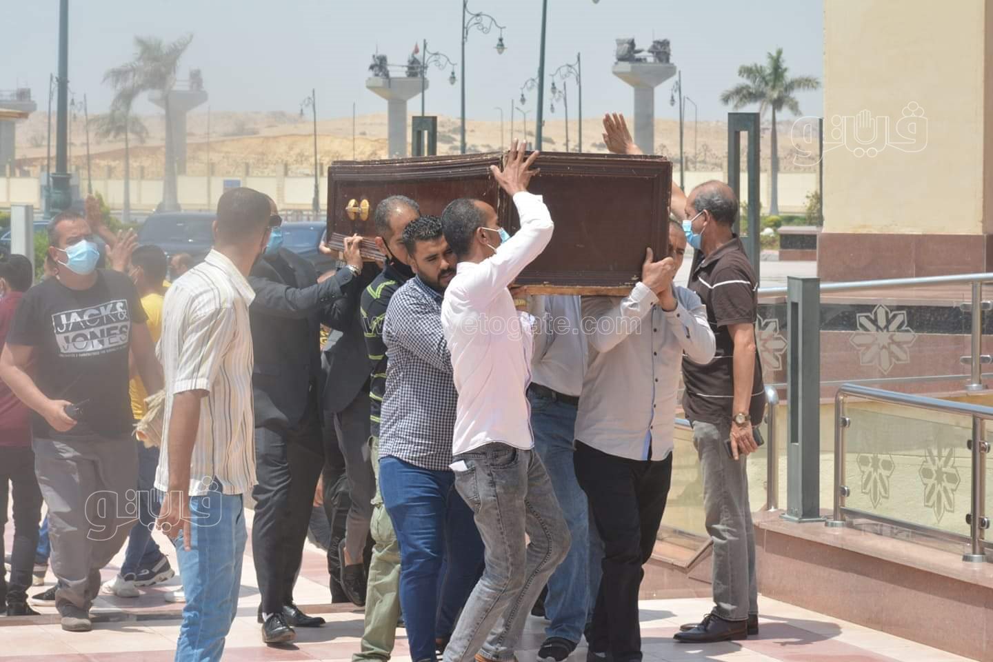 received_1621264864871526