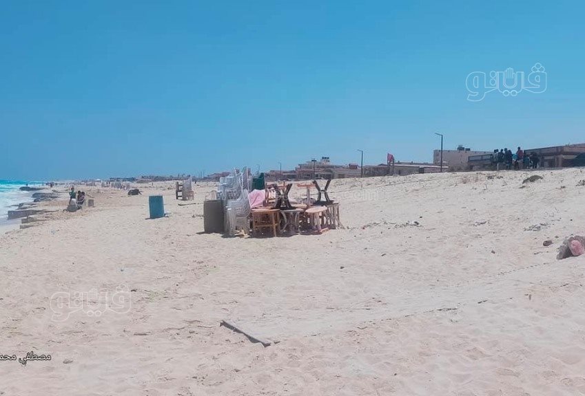 رفع الرايات السوداء بشواطئ مطروح