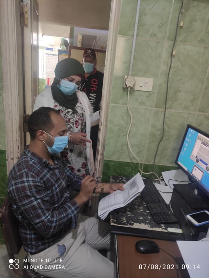 مدير التأمين الصحى يتابع أعمال ميكنة الخدمات الطبية ببنى سويف