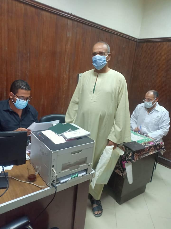 مدير التأمين الصحى يتابع أعمال ميكنة الخدمات الطبية ببنى سويف