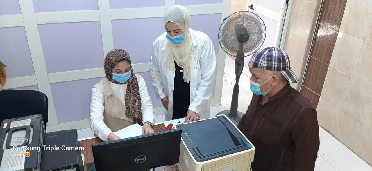 مدير التأمين الصحى يتابع أعمال ميكنة الخدمات الطبية ببنى سويف