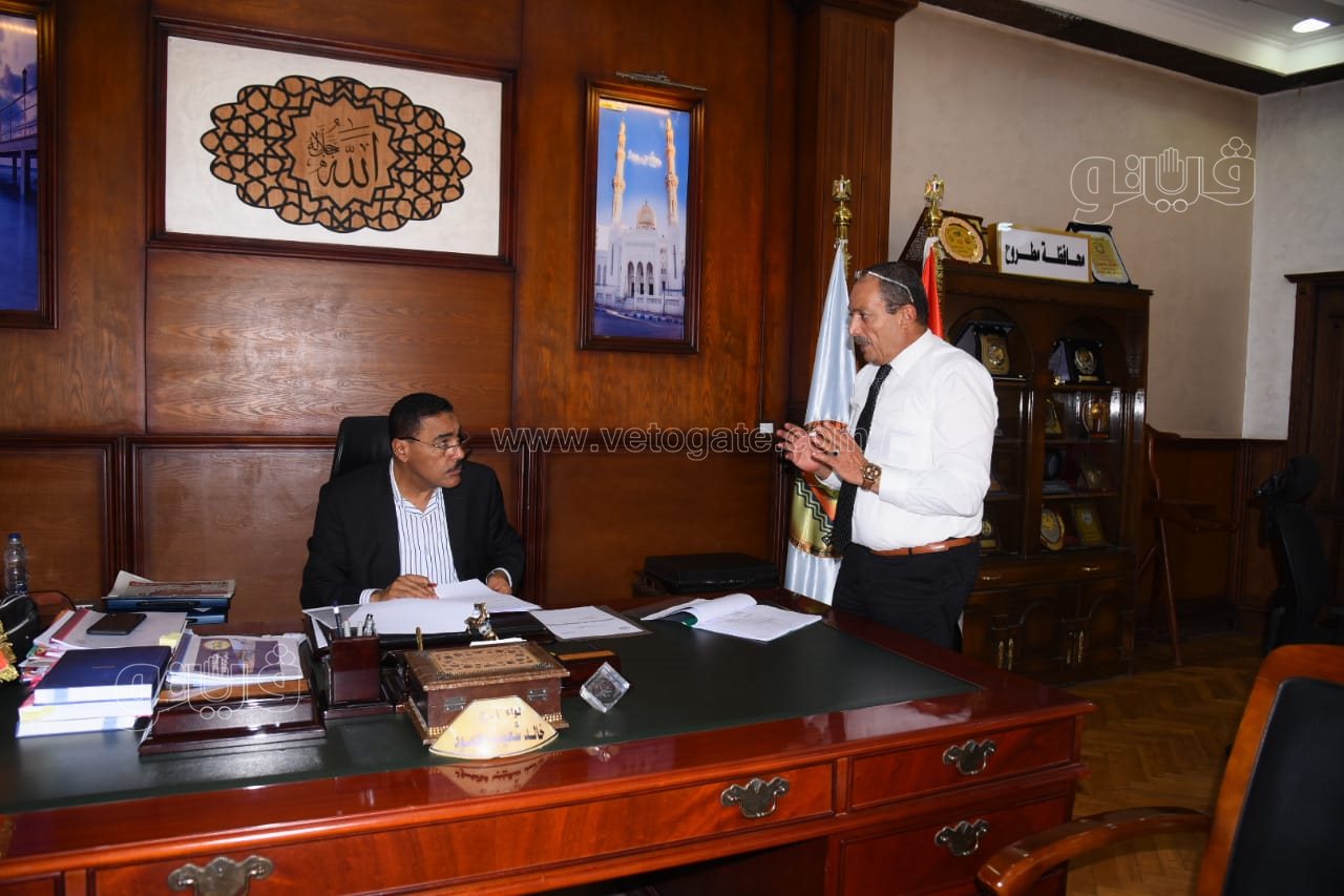 e10087e7-1a6e-4c31-97d1-e83d261760cb