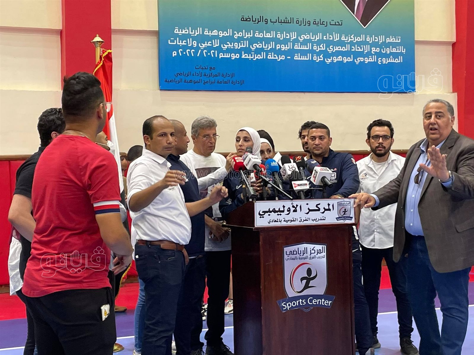 وصول جيانا فاروق للمركز الأولمبي بالمعادي (3)