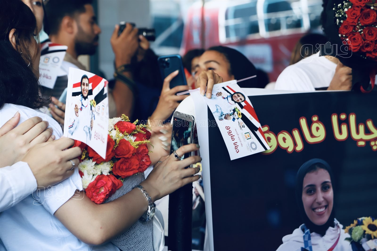 لحظة وصول جيانا فاروق إلى مطار القاهرة  (11)