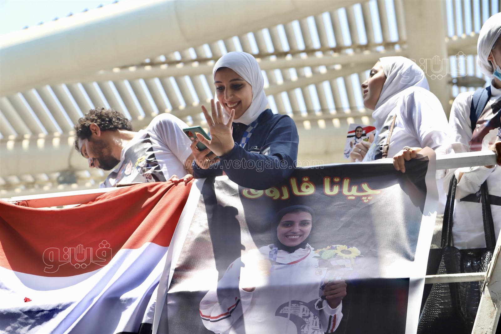 لحظة وصول جيانا فاروق إلى مطار القاهرة  (25)