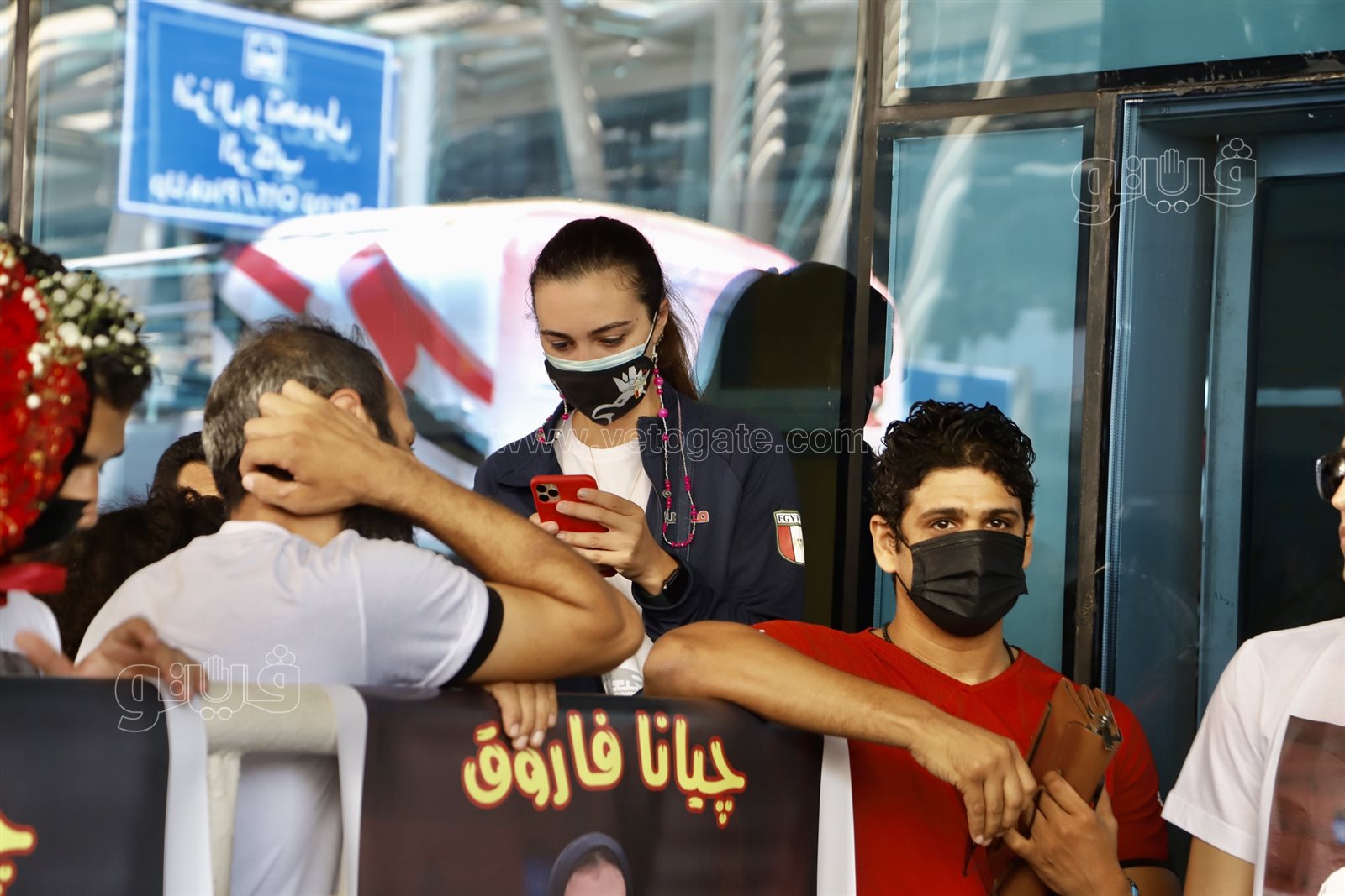 لحظة وصول جيانا فاروق إلى مطار القاهرة  (9)