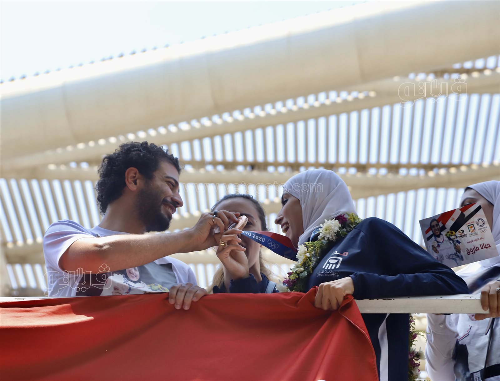 لحظة وصول جيانا فاروق إلى مطار القاهرة  (31)