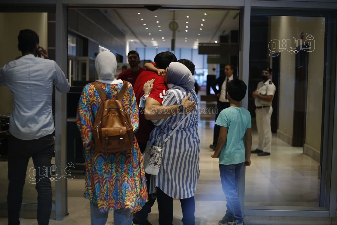 وصول منتخب اليد مطار القاهرة (1)