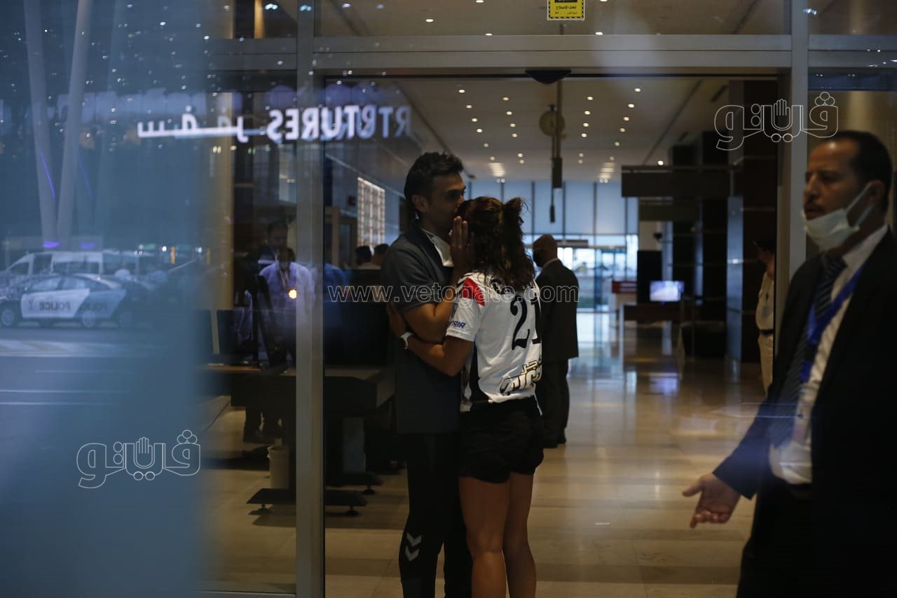 وصول منتخب اليد مطار القاهرة (3)