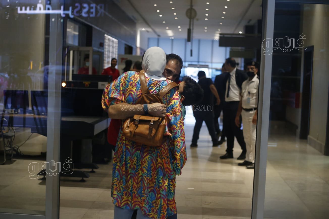 وصول منتخب اليد مطار القاهرة (20)