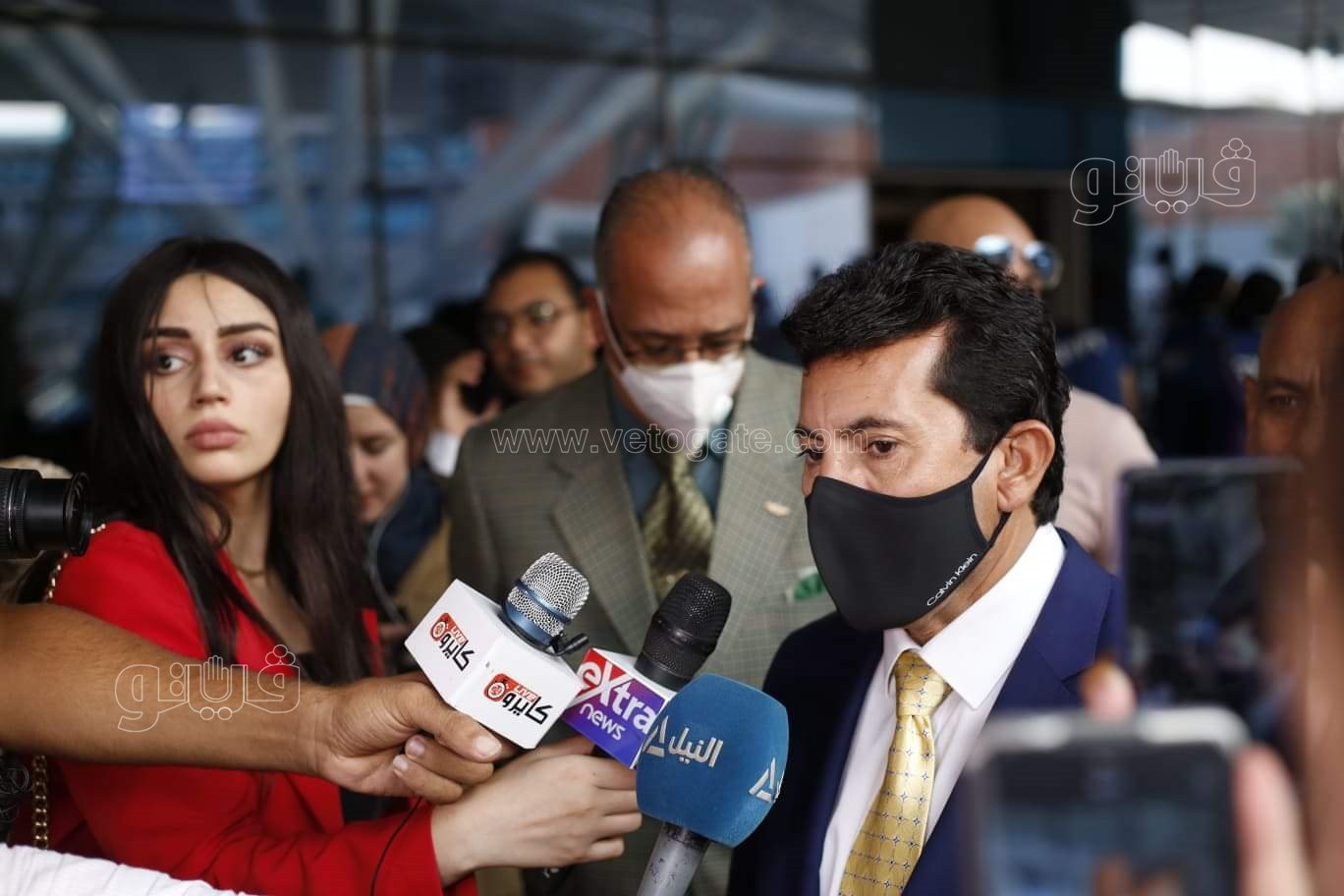 وزير الشباب والرياضة يستقبل بعثة منتخب اليد (4)