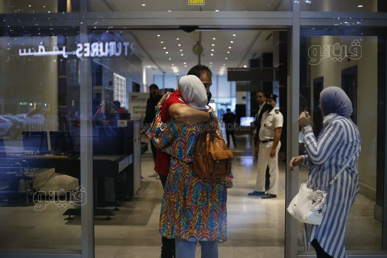 وصول منتخب اليد مطار القاهرة (17)