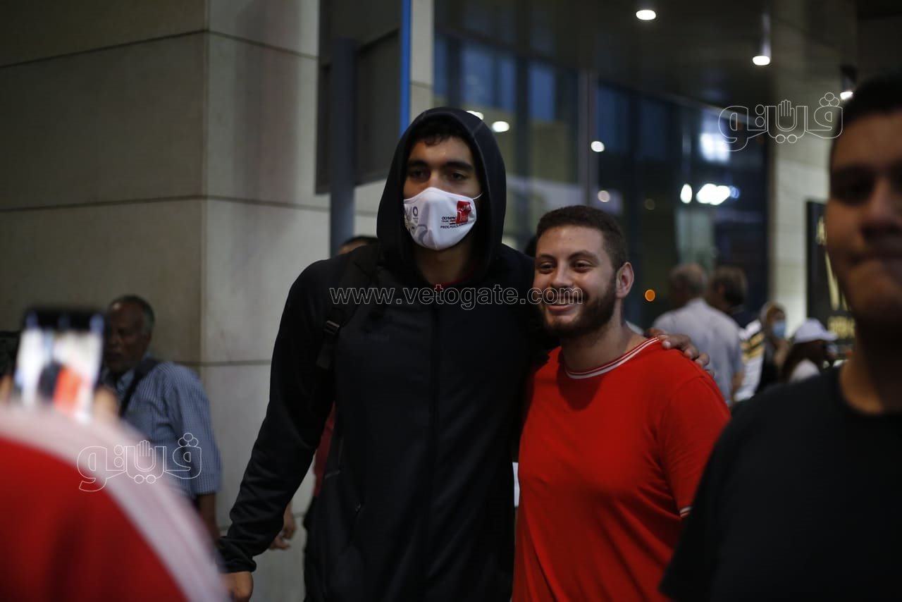 وصول منتخب اليد مطار القاهرة (25)