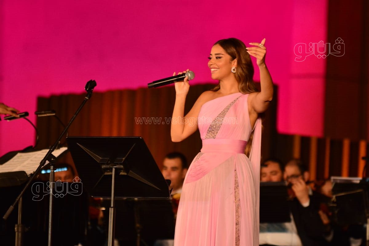 حفل كامل العدد لبلقيس على مسرح النافورة بالاوبرا (26)