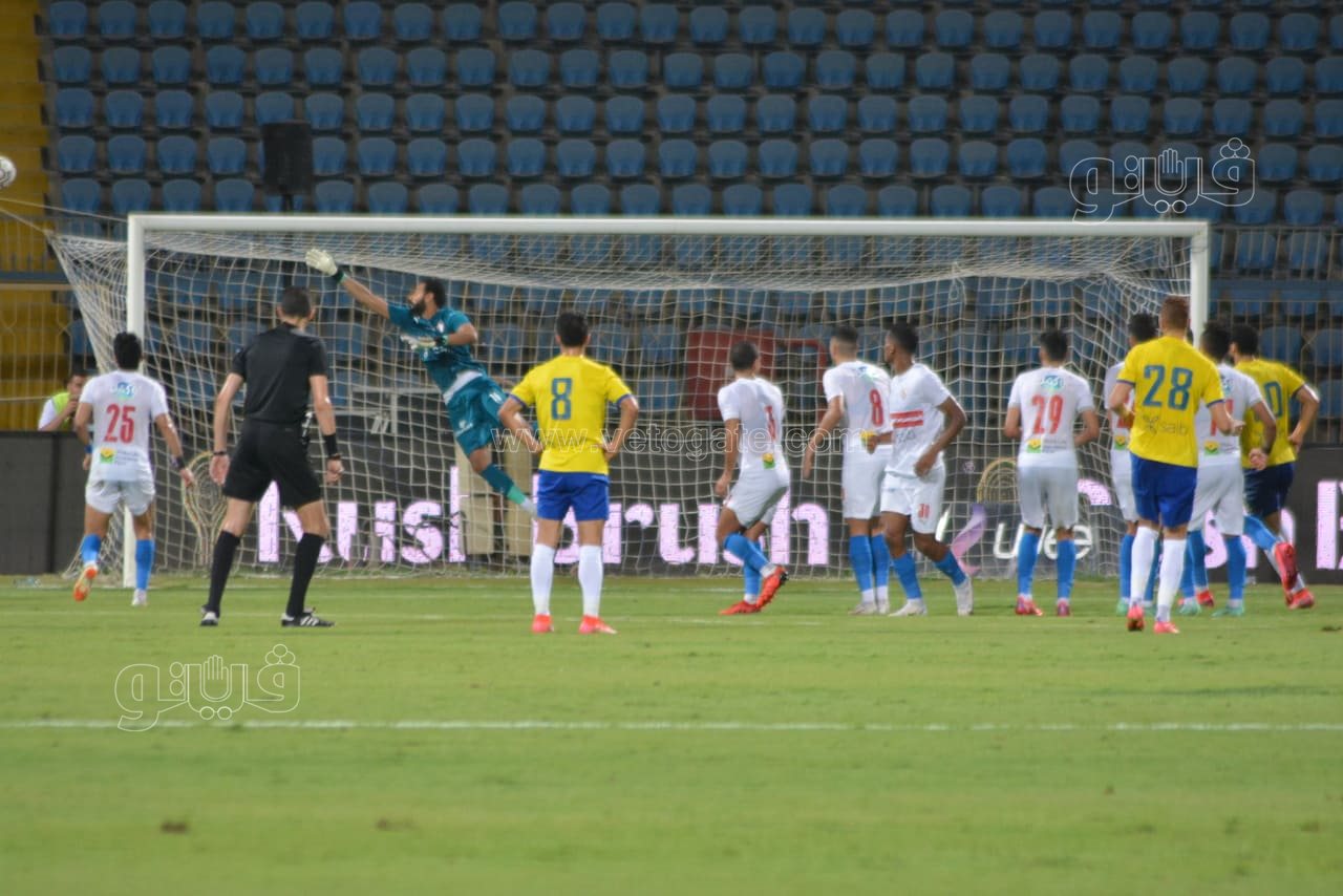 الشوط الأول للزمالك والإسماعيلي (1)