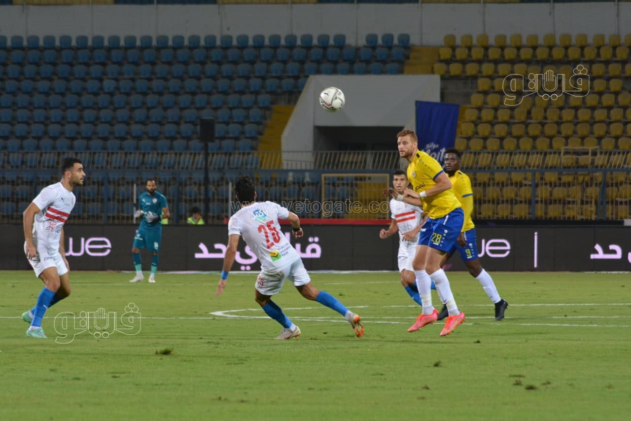 الشوط الأول للزمالك والإسماعيلي (7)