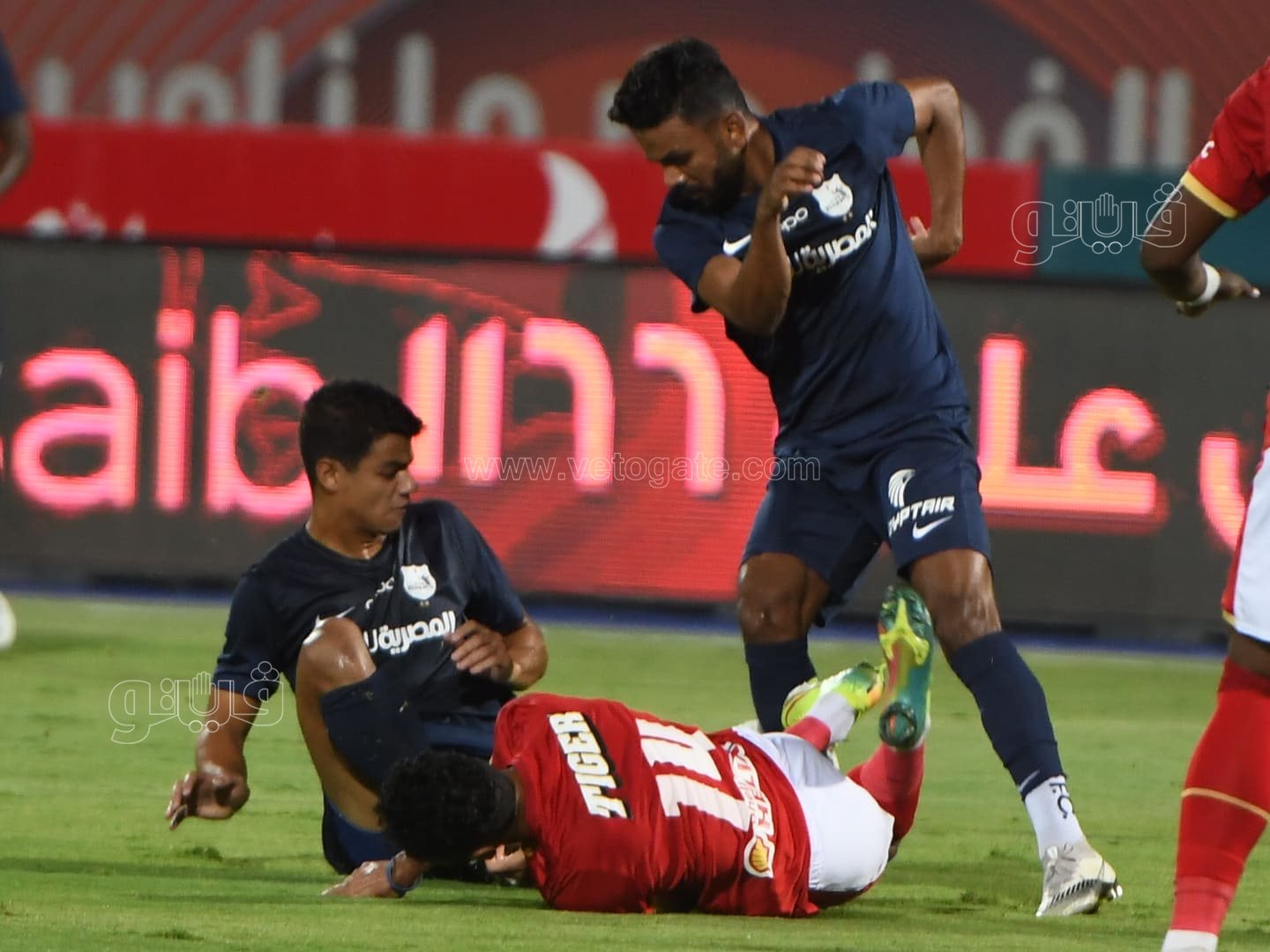 الشوط الأول للأهلي وإنبي (14)