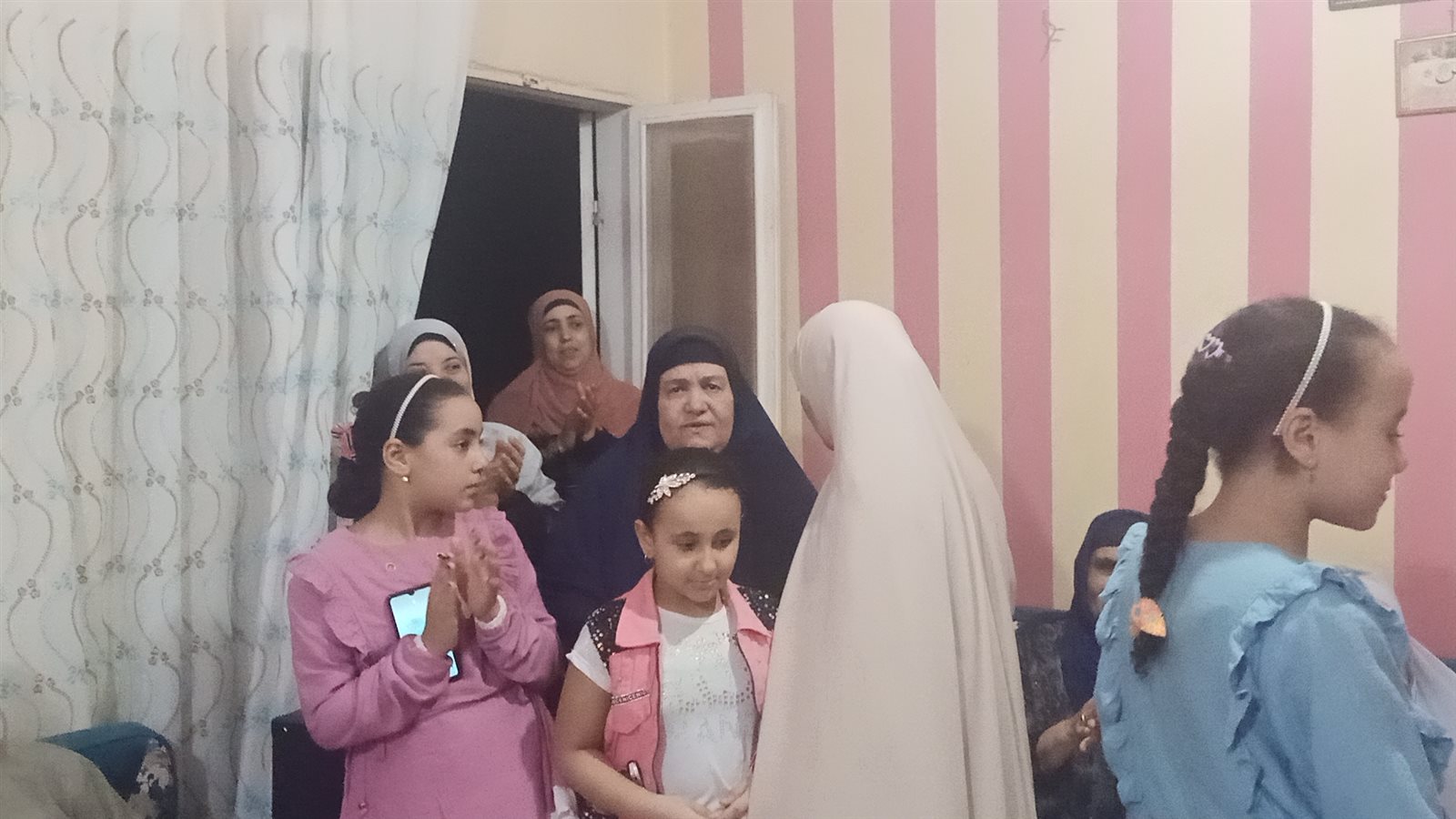 عائلة الأول على الجمهورية بالثانوية الأزهرية بالدقهلية