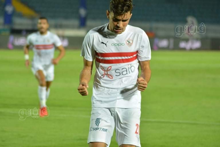 احتفال هدف اشرف بن شرقي (1)