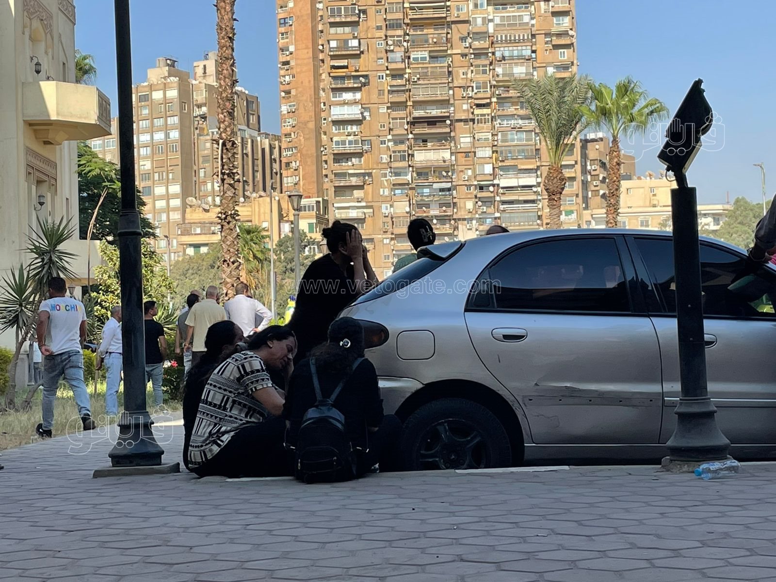 بكاء وانهيار أهالي ضحايا حريق كنيسة أبو سيفين (3)