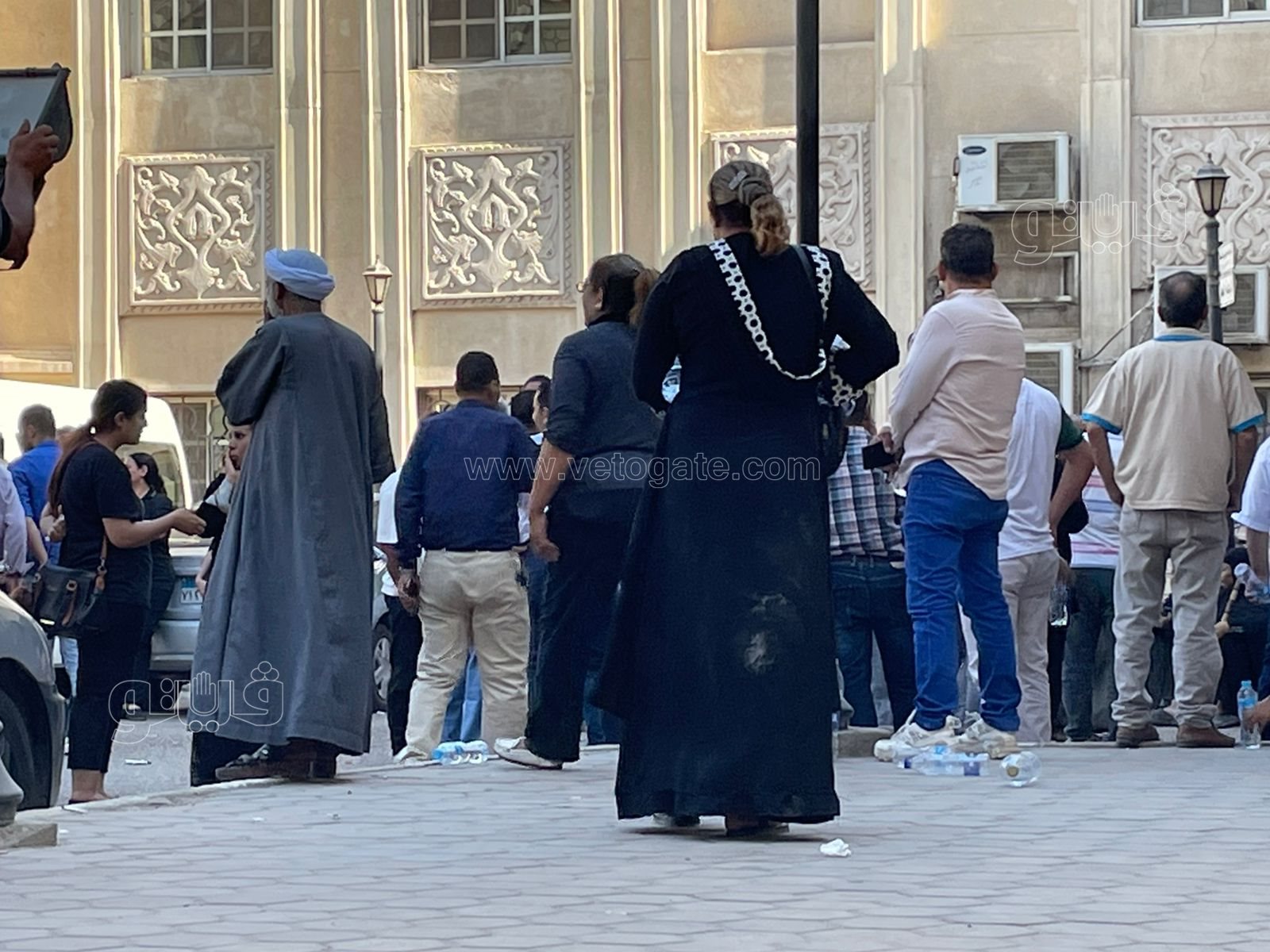 بكاء وانهيار أهالي ضحايا حريق كنيسة أبو سيفين (6)