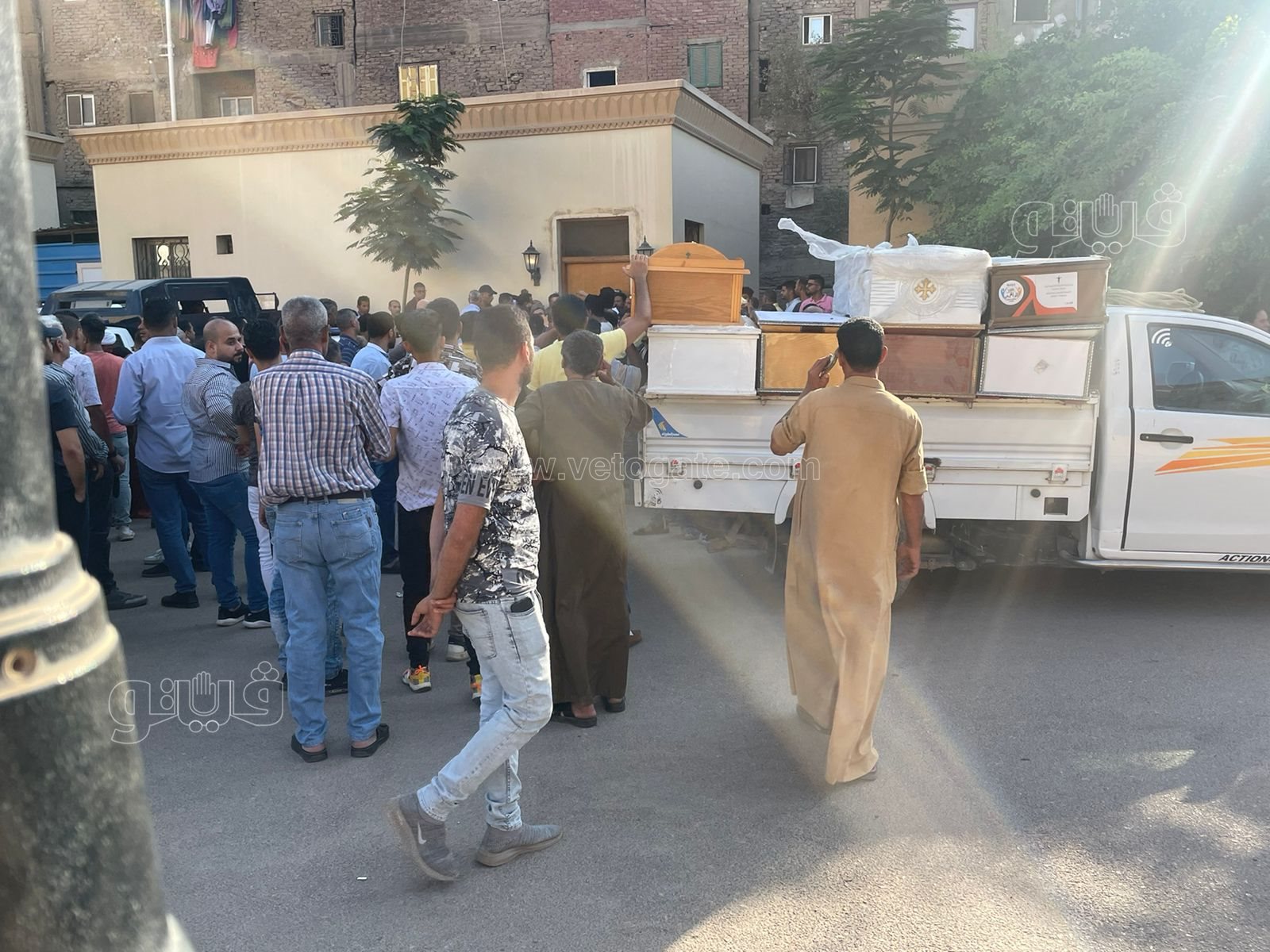 من داخل المشرحة.. صراخ اقارب ضحايا كنيسة ابو سيفين (3)