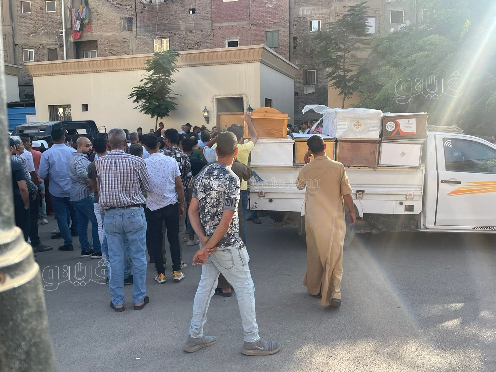 من داخل المشرحة.. صراخ اقارب ضحايا كنيسة ابو سيفين (8)