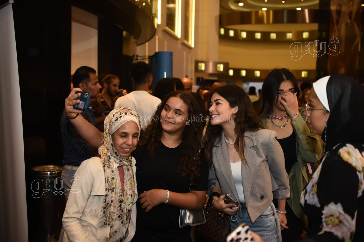 نجوم الفن في العرض الخاص لفيلم الدعوة عامة (13)