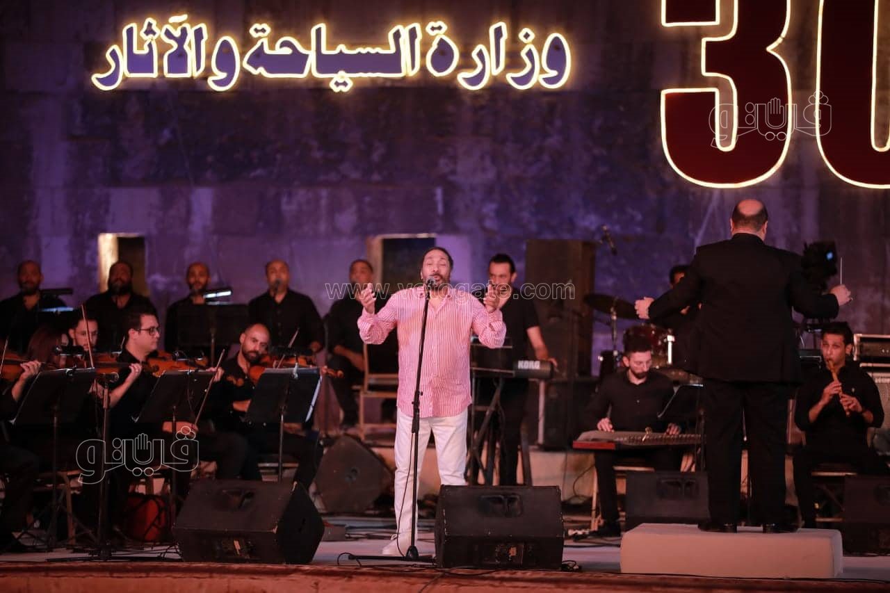 علي الحجار يواصل سيمفونية الإبداع بمهرجان القلعة (23)