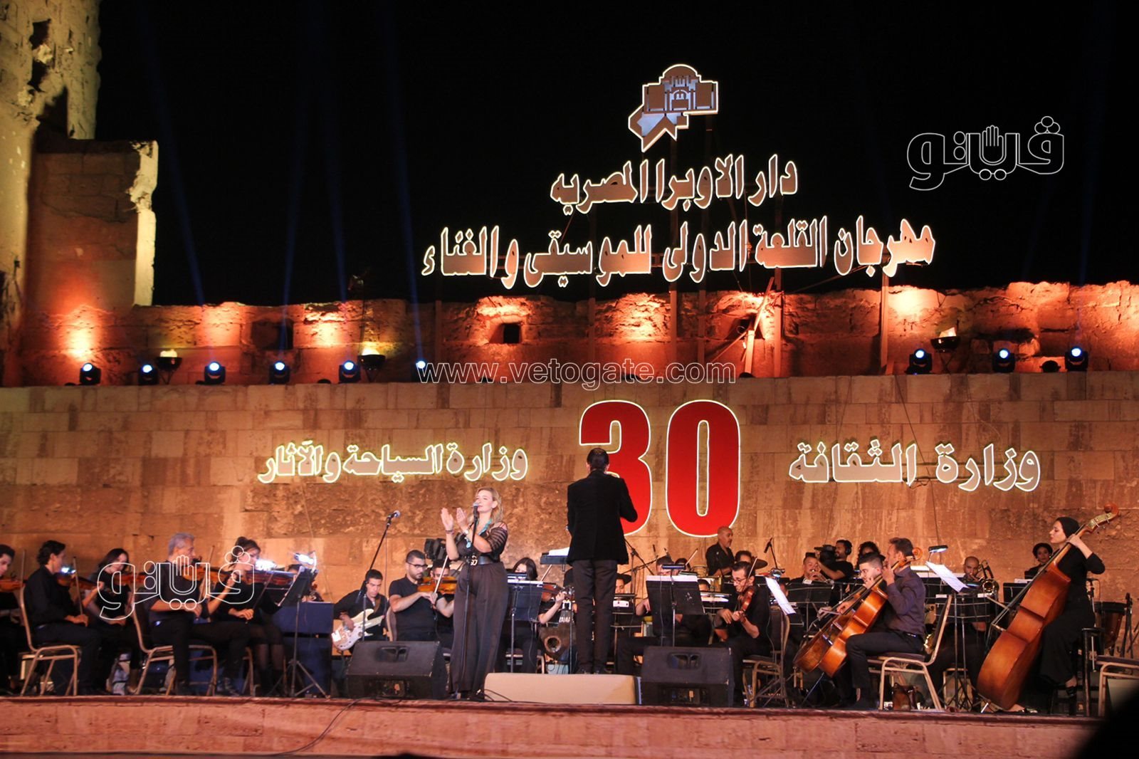 علي الحجار يواصل سيمفونية الإبداع بمهرجان القلعة (26)