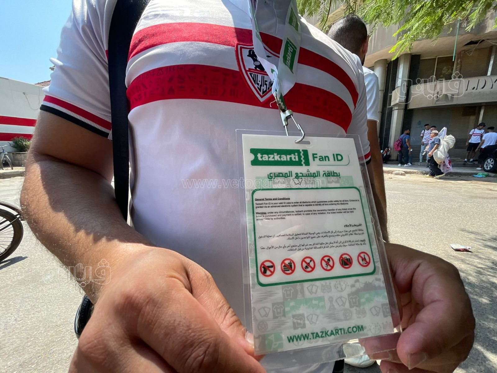 يوسف مشجع زملكاوي من ذوي الهمم مبسوط بعضوية الزمالك وهنكسب فاركو 4-0 (1)