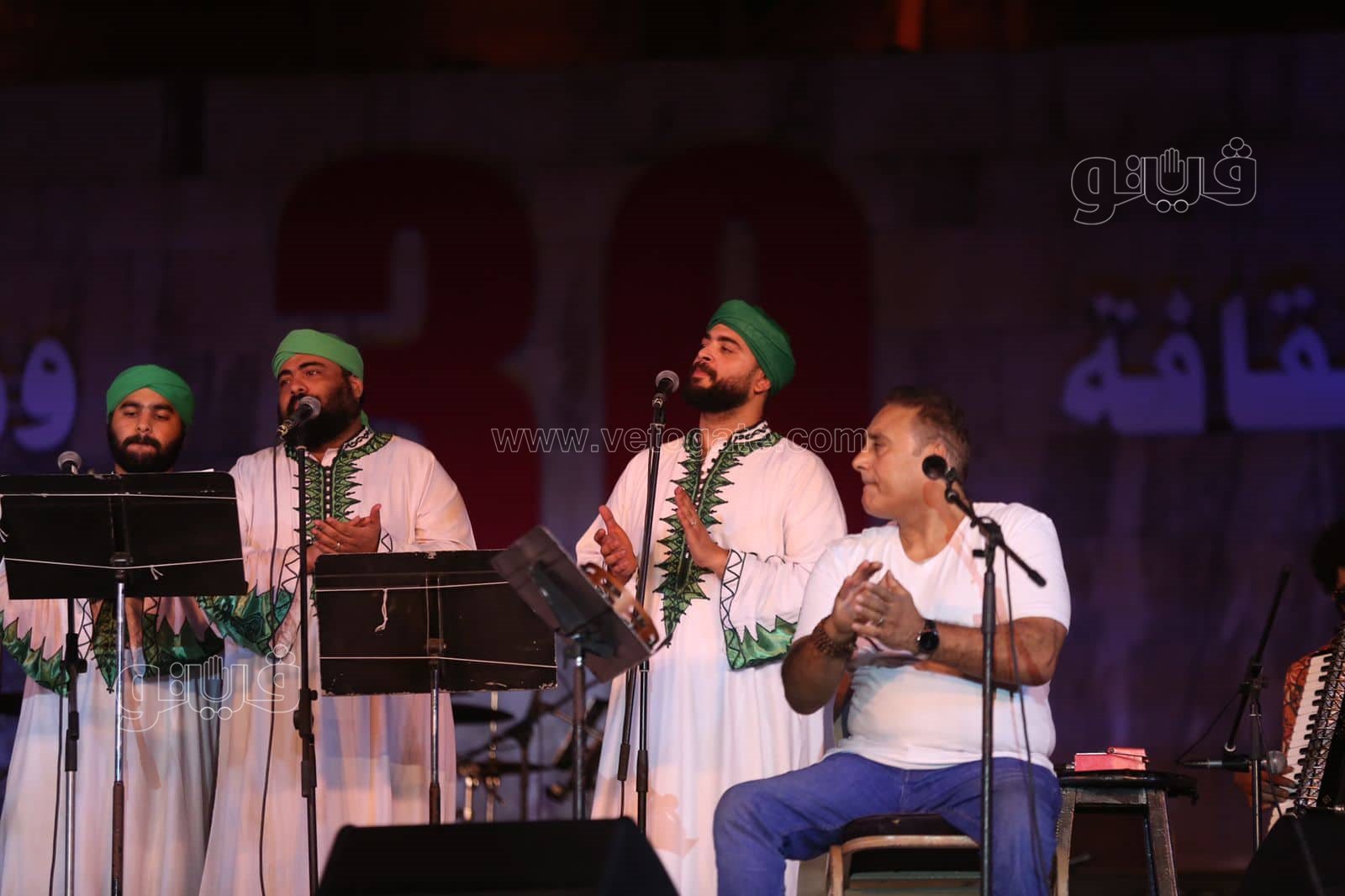 وسط البلد تغني لـشمس النهار والحضرة تتعبد فى محراب الفن بمحكى القلعة (19)