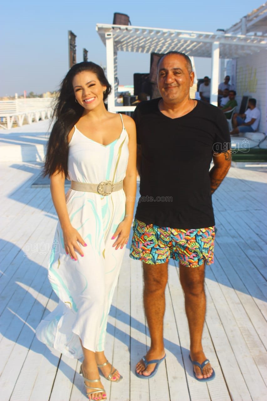 حودة بندق ولورديانا يشعلان حفل وايت بيتش بمارينا (5)