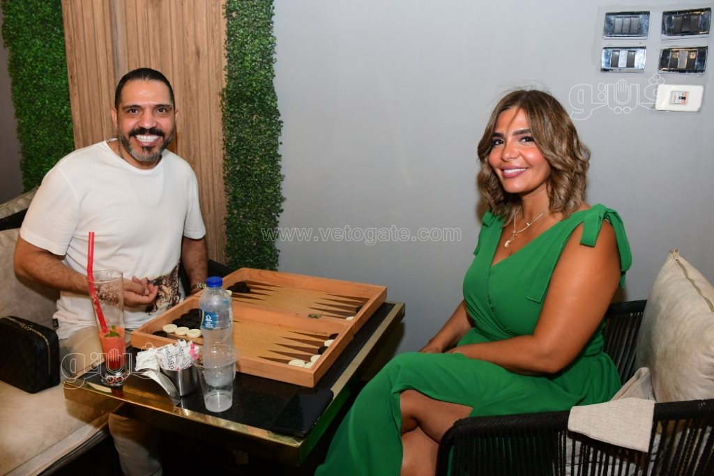 افتتاح كافيه دومينو لرنا سماحة وسامر ابو طالب بحضور نجوم الفن (10)