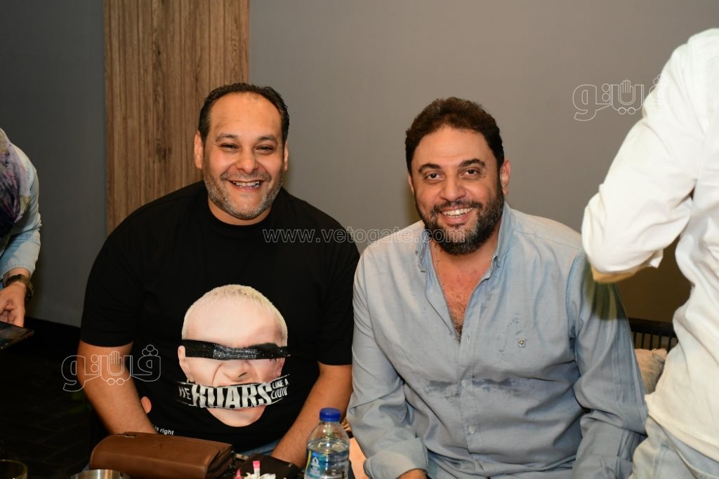 افتتاح كافيه دومينو لرنا سماحة وسامر ابو طالب بحضور نجوم الفن (18)