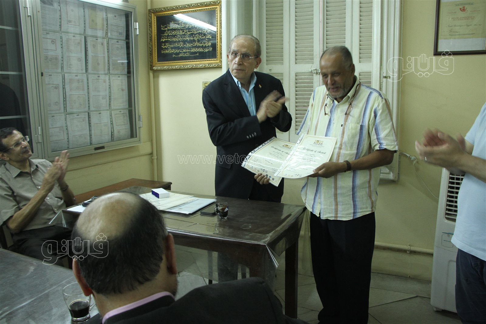 السر في والده.. حكاية دكتور أمراض النساء مع طوابع بريد العالم (28)