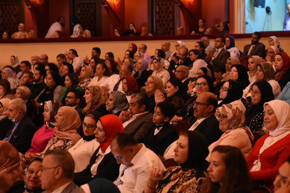 علي الحجار يطرب جمهور أوبرا الإسكندرية بـأغاني الزمن الجميل (7)