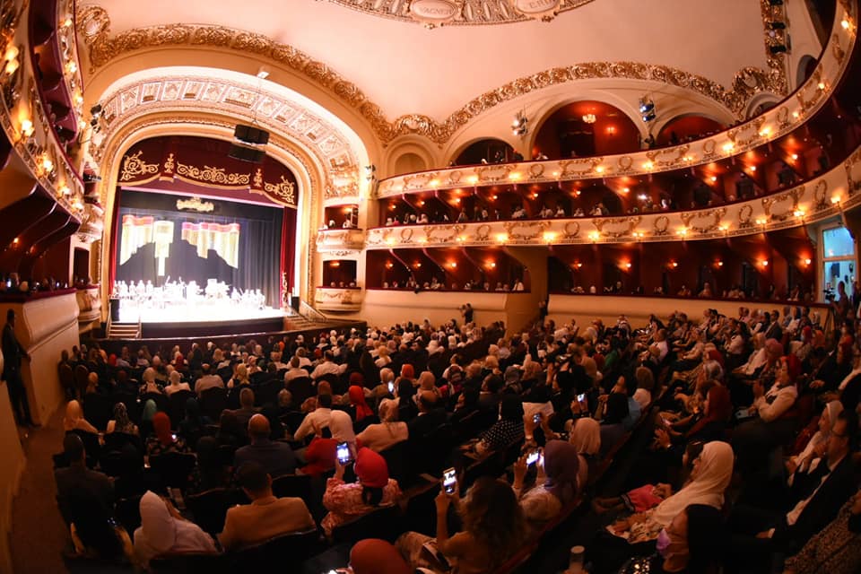 علي الحجار يطرب جمهور أوبرا الإسكندرية بـأغاني الزمن الجميل (9)