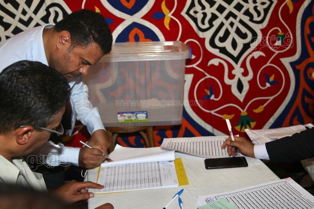 بدء عملية التصويت في انتخابات نقيب المحامين (13)