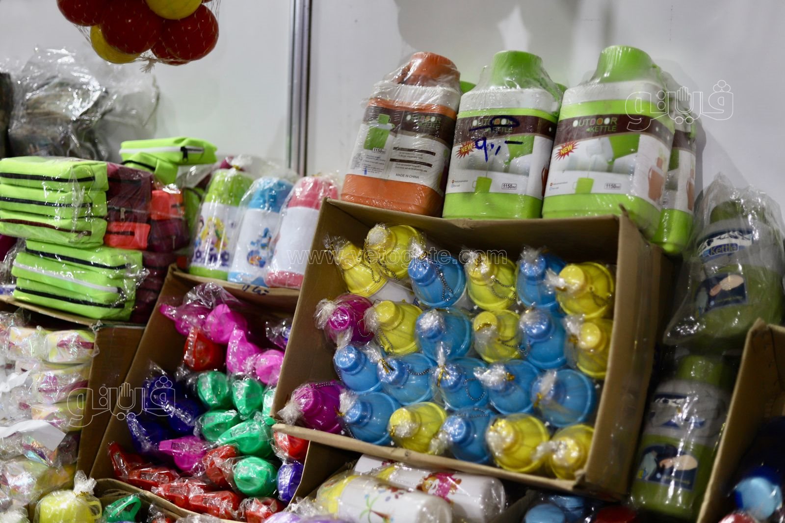 تبدأ من 10 جنيهات.. أسعار اللانش بوكس والزمزمية في معرض أهلا مدارس (5)