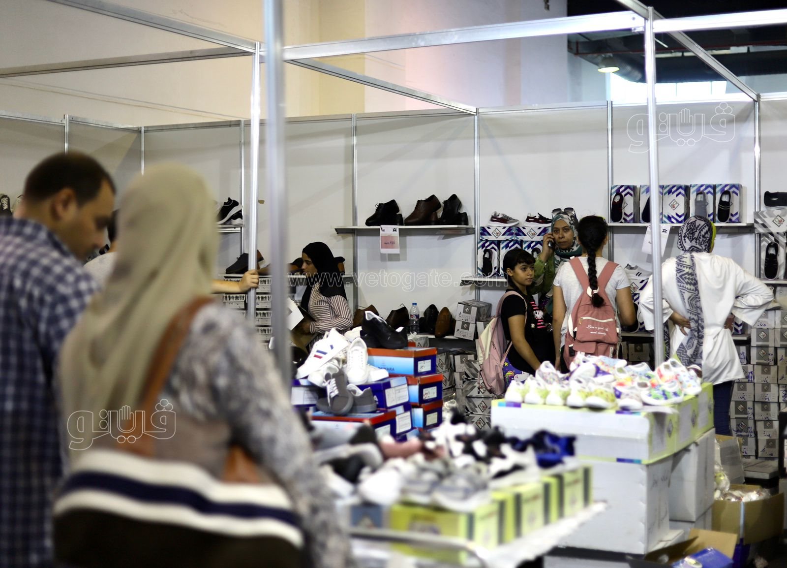 فرَّح أولادك.. “أهلا مدارس” يجذب العائلات لشراء مستلزمات الدراسة (2)