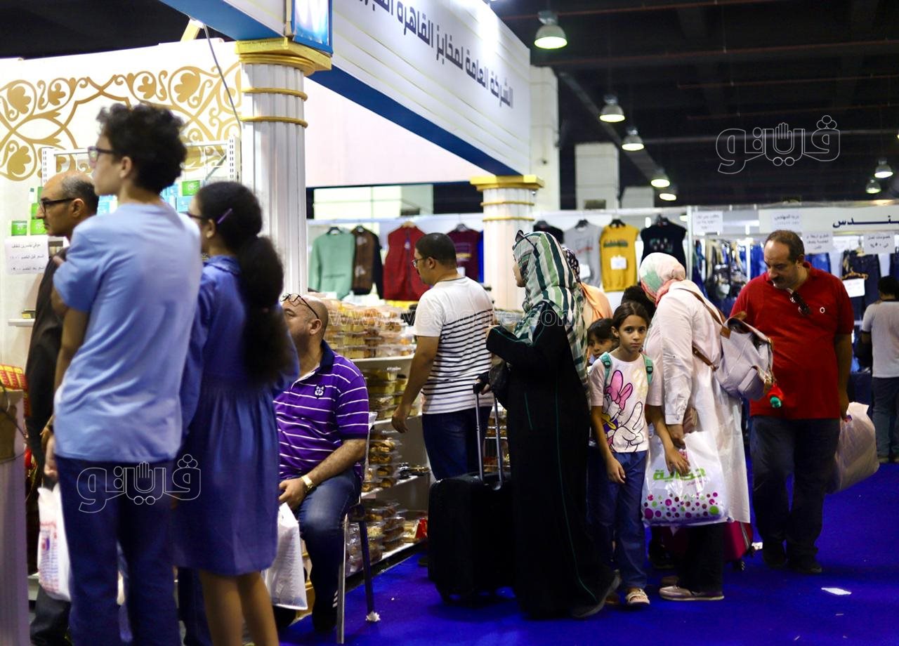 فرَّح أولادك.. “أهلا مدارس” يجذب العائلات لشراء مستلزمات الدراسة (13)