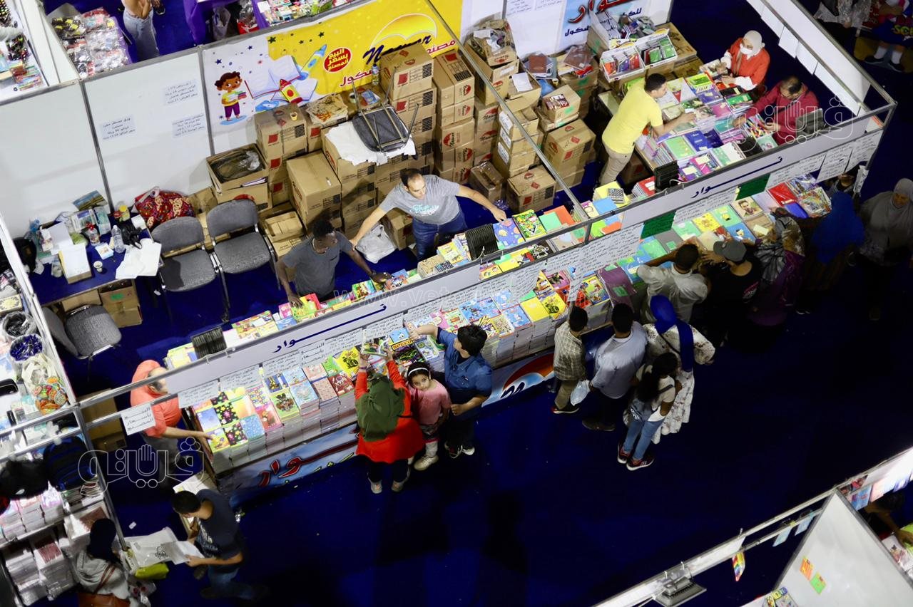 فرَّح أولادك.. “أهلا مدارس” يجذب العائلات لشراء مستلزمات الدراسة (19)