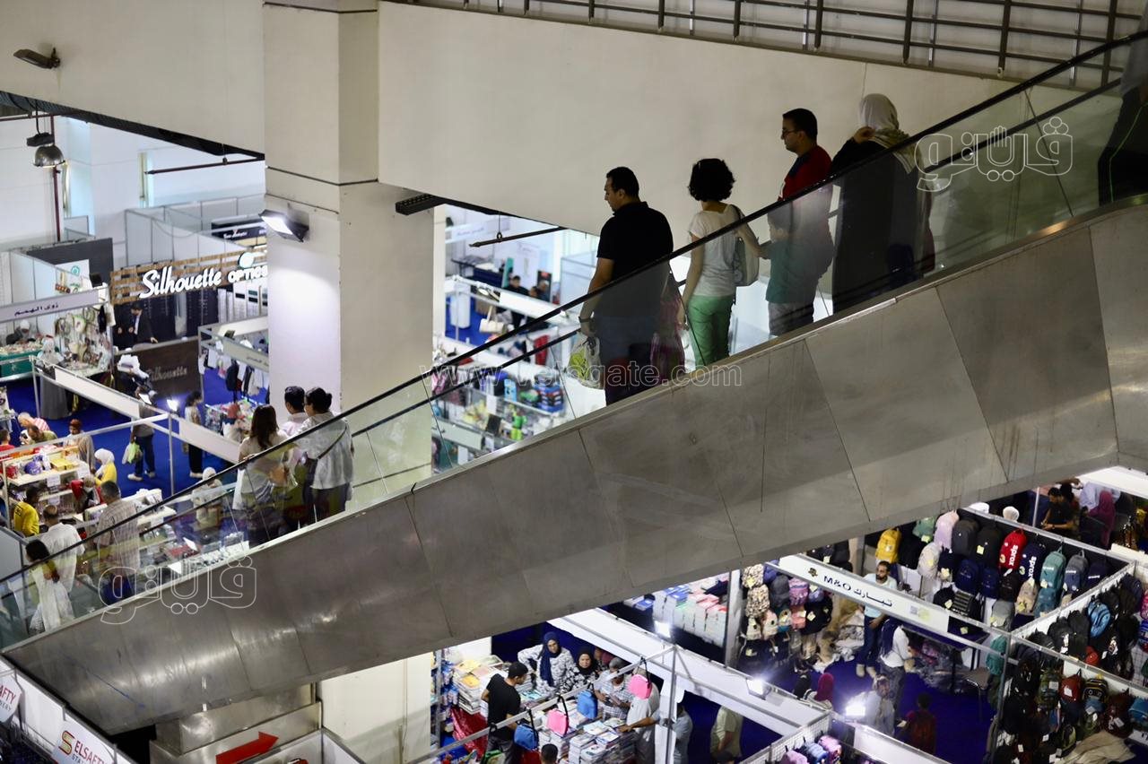 فرَّح أولادك.. “أهلا مدارس” يجذب العائلات لشراء مستلزمات الدراسة (23)